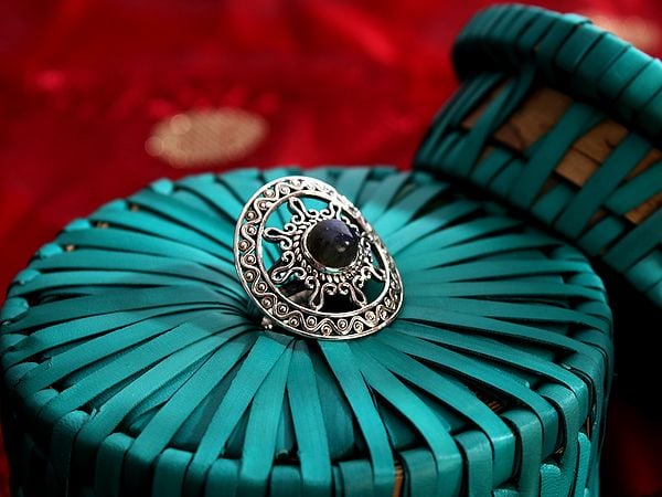 Exotic India Sun-Design Round Stone Ring | Sterling Silver Ring 