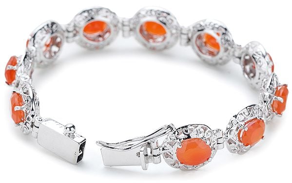 Exotic India Superfine Silver Chain Bracelet With Oval-Cut Faceted Fanta-Garnet Stones