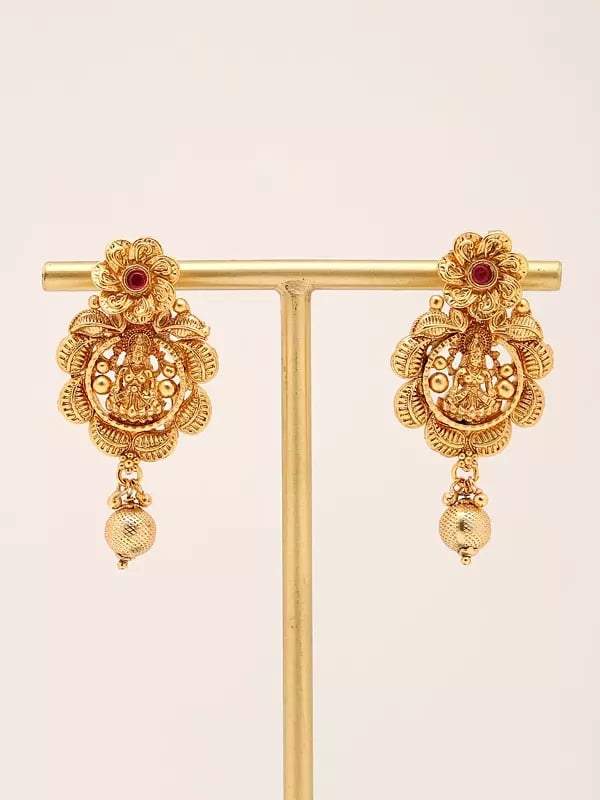 Exotic India Traditional Goddess Lakshmi Necklace Set With Earrings 