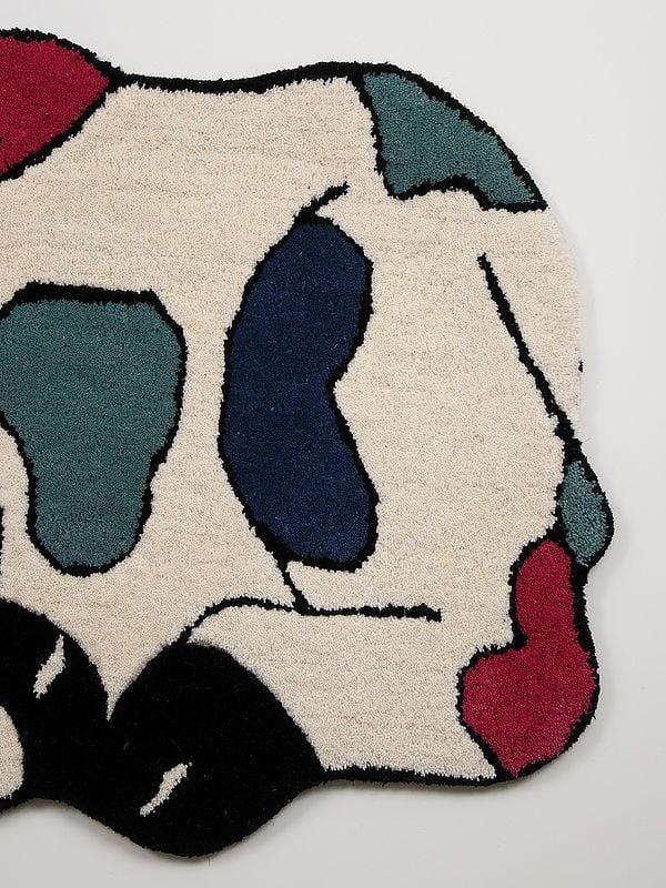 Exotic India White Woolen Rug With Color Spotted Cow Hand-tufted Shaped 