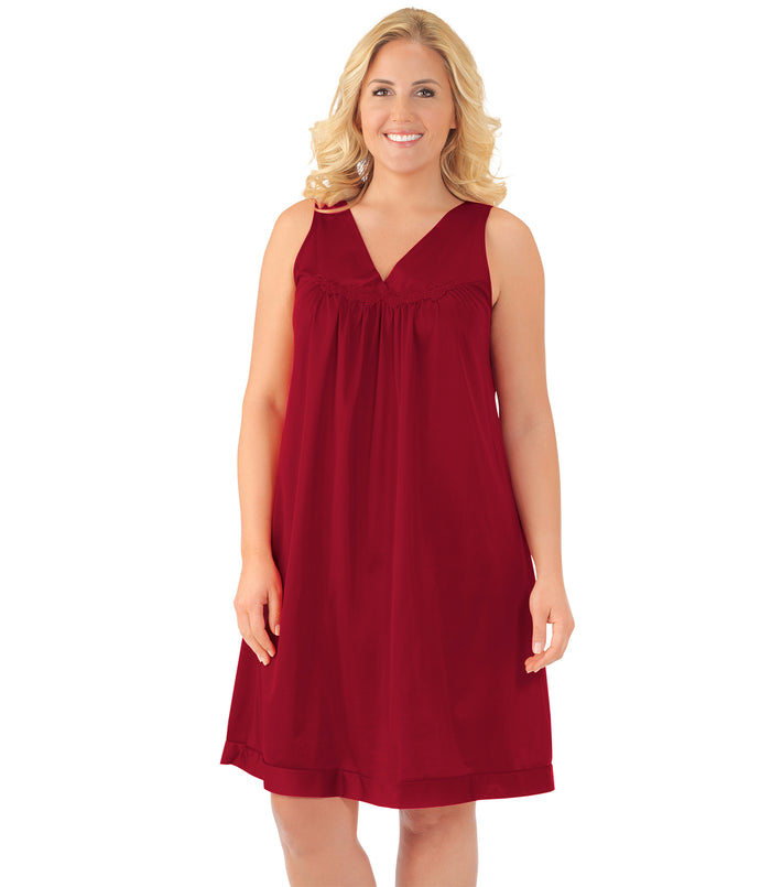 exquisite form Short Gown Sangria