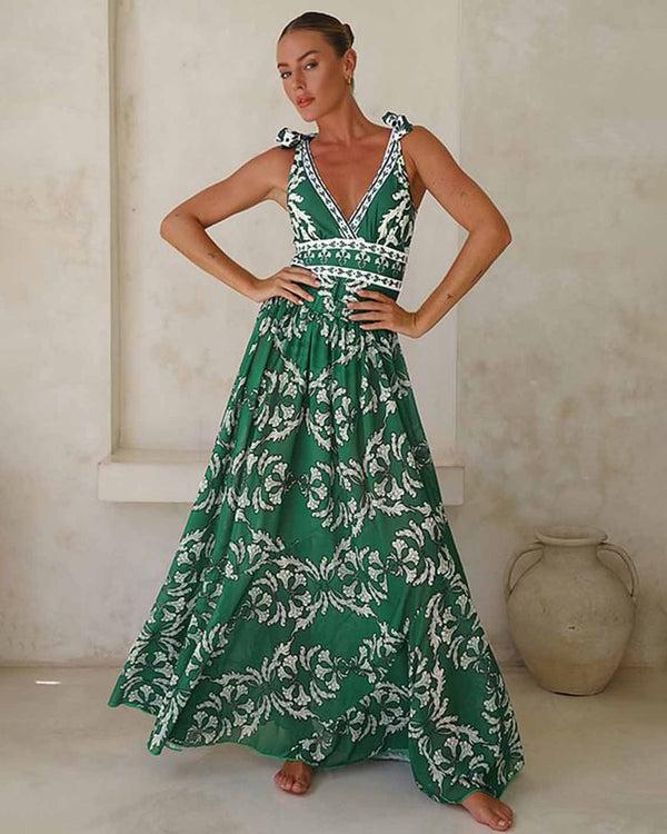 extro & vert Green Butterfly Strap V-Neck One-Piece Swimsuit&Long Skirt