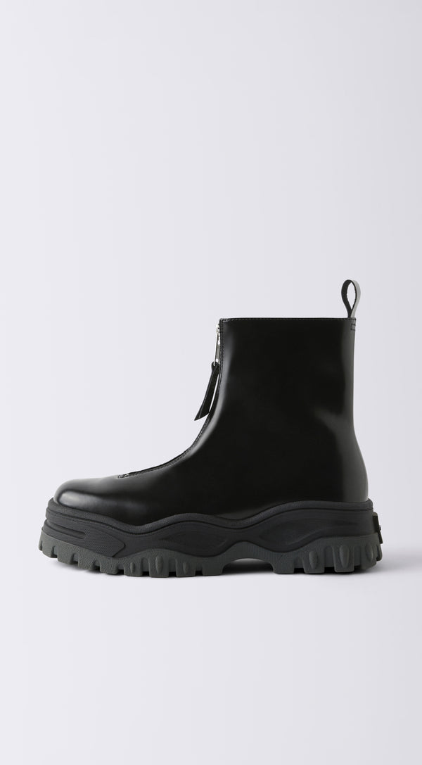 eytys Raven II Leather Black