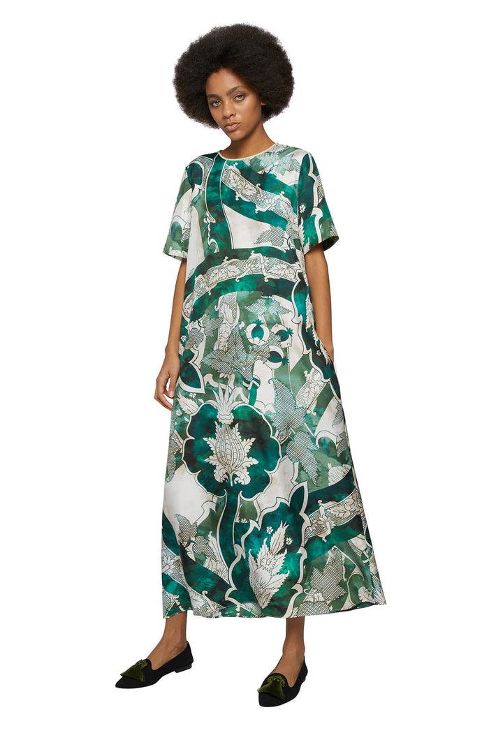 F.r.s. For Restless Sleepers CRISO DRESSES Ornamental Ramages Ivory Emerald