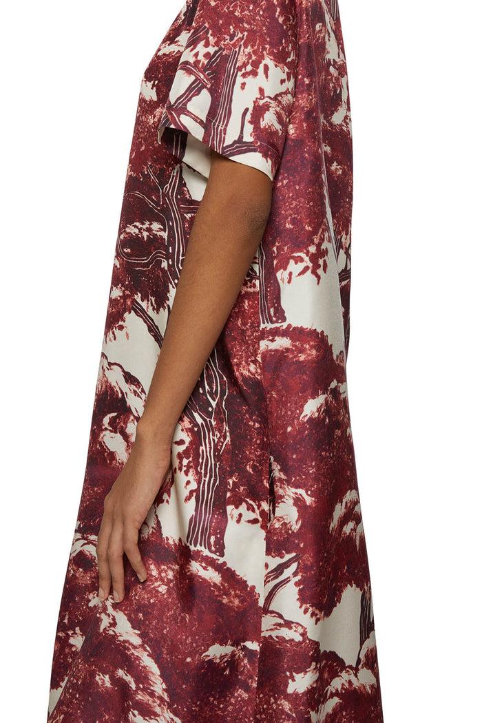F.r.s. For Restless Sleepers CRISO DRESSES Pictorial Trees Ivory Bordeaux