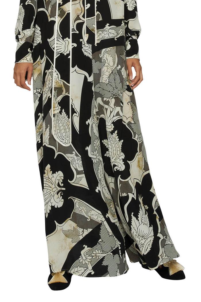 F.r.s. For Restless Sleepers NETTUNO DRESSES Ornamental Ramages Ivory Black