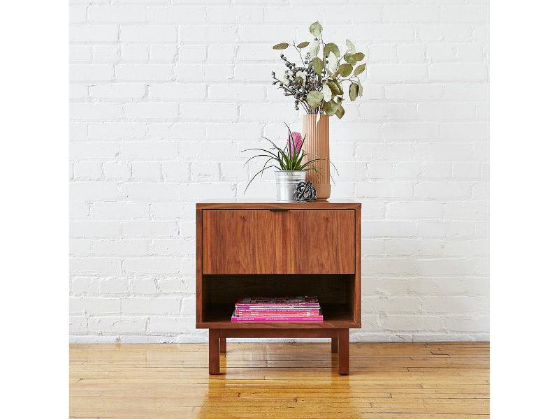 F2 Belmont End Table LIVING