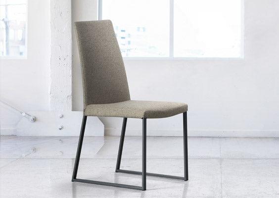 F2 Curvo Chair DINING