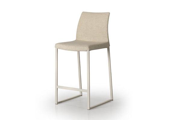 F2 Curvo Stool DINING