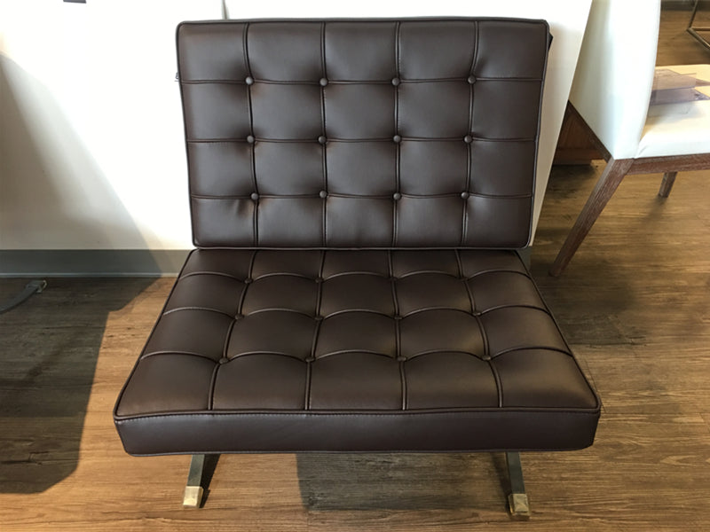 F2 Metropolis Chair + Ottoman PROMOTION LIVING