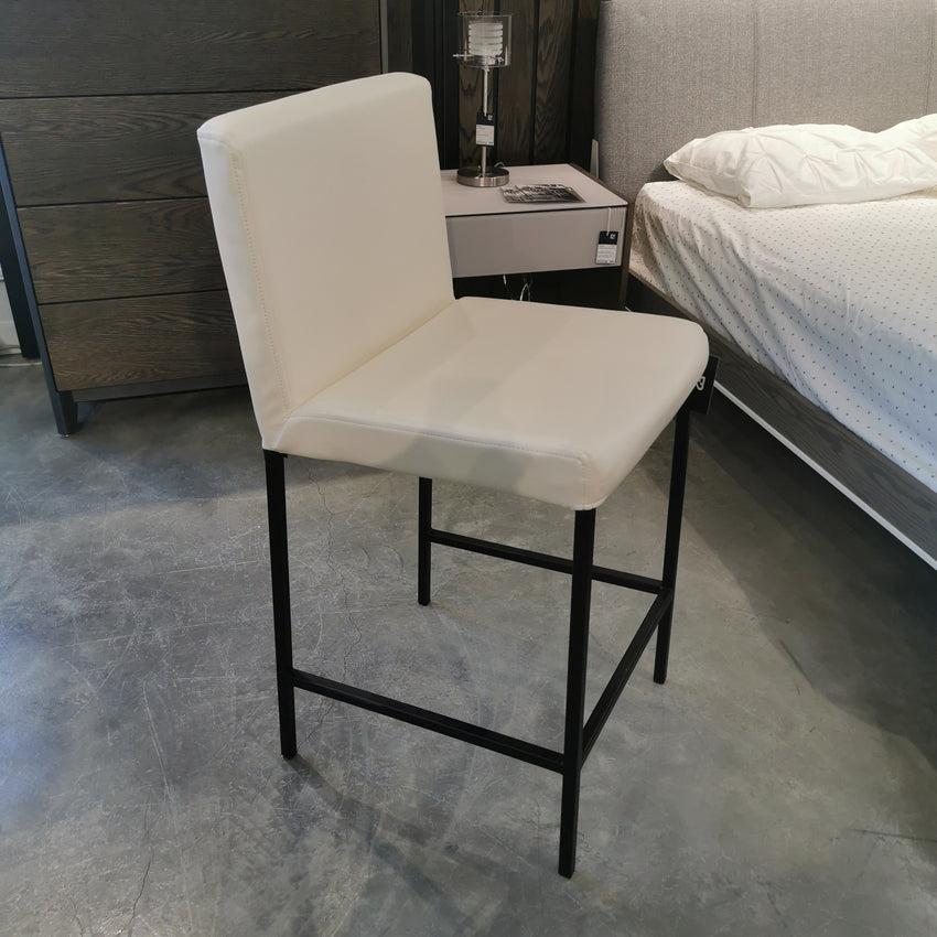 f2 Nube Bar Stools DINING