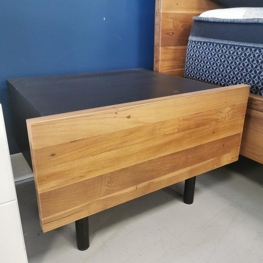 F2 Reclaimed Teak Queen Bed Set BEDROOM