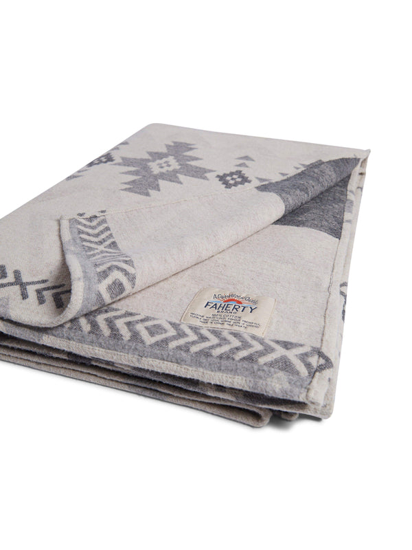 Faherty Doug Good Feather Adirondack Blanket - Ivory North Star UNISEX Blankets