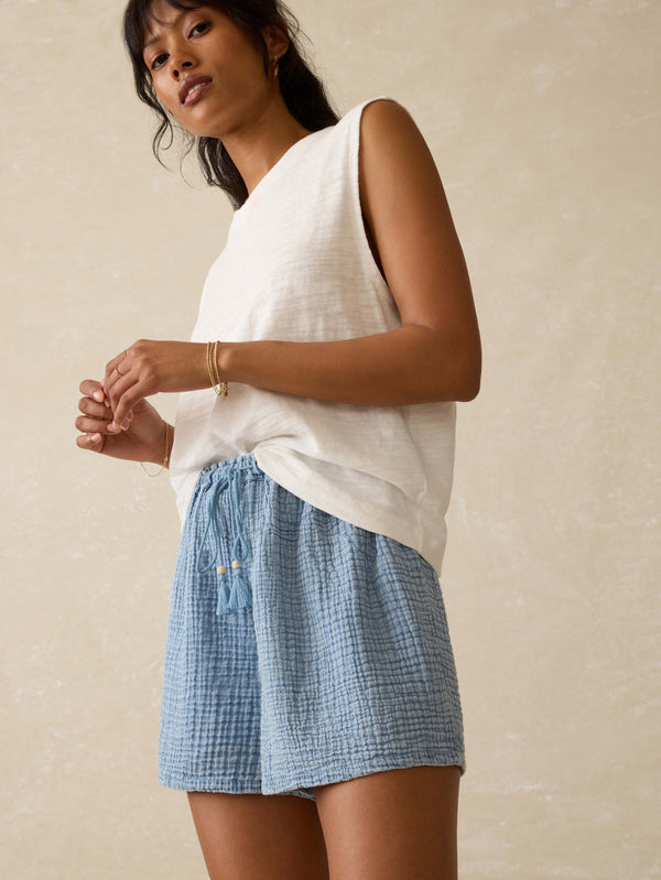 Faherty Laidback Gauze Short - Light Indigo Wash Women's Bottoms