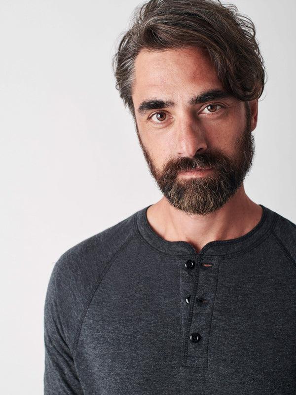 Faherty Long-Sleeve Newport Cloud Henley (Tall) - Charcoal Men's Knits