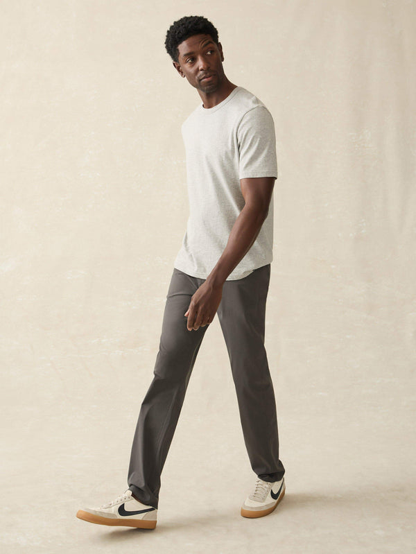Faherty Movement™ 5-Pocket Pant - Graphite Men's Bottoms