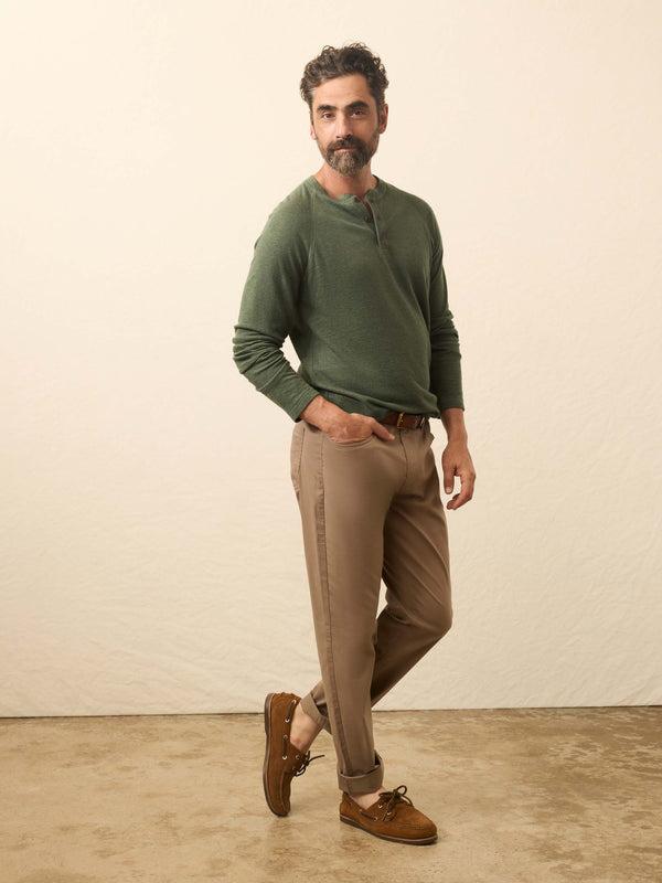 Faherty Movement™ 5-Pocket Pant - Walnut Branch Men's Bottoms