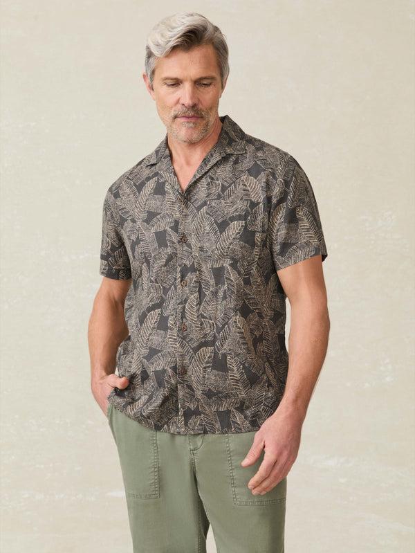 faherty Short-Sleeve Breeze Camp Shirt - Graphite Rainforest Men's Button Ups