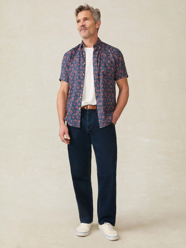 Faherty Short-Sleeve Breeze Shirt - Berry Navy Floral Men's Button Ups