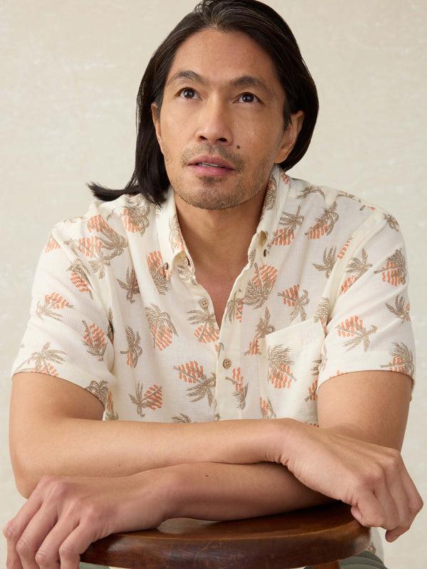 Faherty Short-Sleeve Breeze Shirt - Sunlit Palm & Waves Men's Button Ups