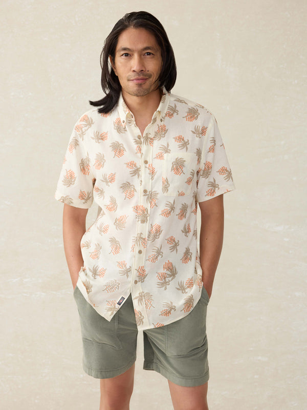 faherty Short-Sleeve Breeze Shirt - Sunlit Palm & Waves Men's Button Ups