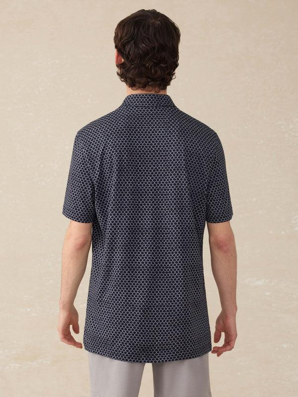 Faherty Short-Sleeve Movement™ Pique Polo - Midnight Fishscale Men's Knits
