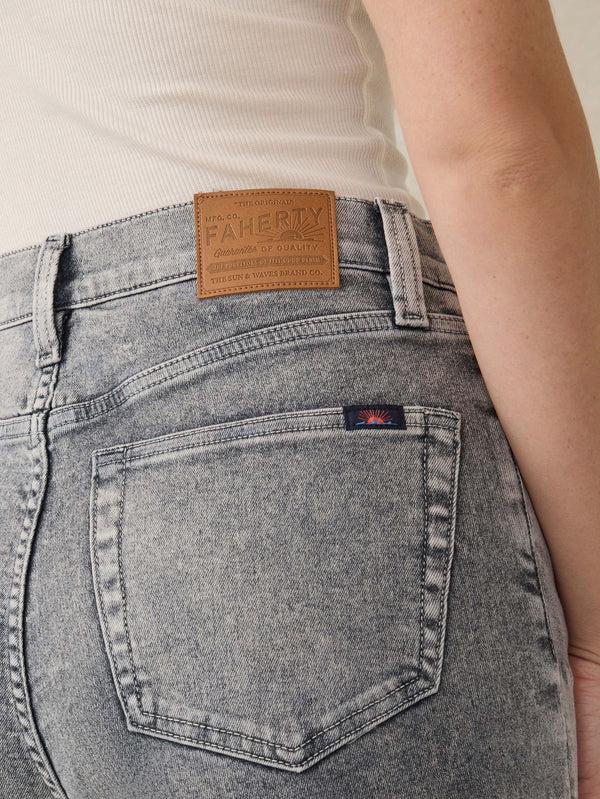 Faherty Slim Straight Sunwashed Denim - Washed Black Women's Bottoms