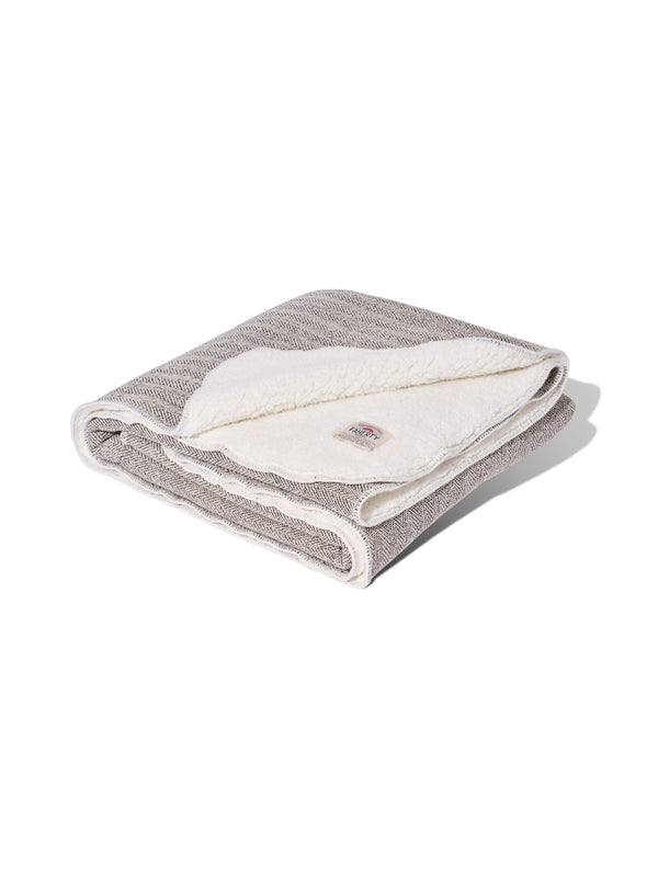 Faherty Whitewater High Pile Fleece Blanket - Latte High Pile Fleece Blankets