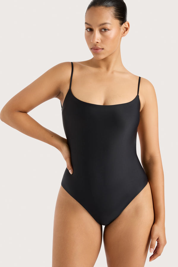 Faithfull The Brand Cabo String One Piece Black - Final Sale
