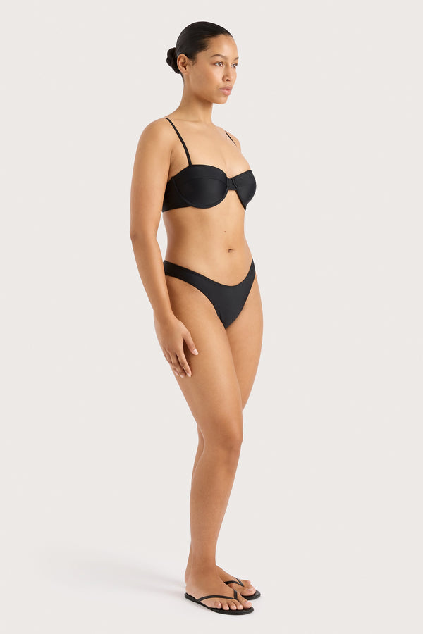 Faithfull The Brand Farrah Bikini Top Black - Final Sale