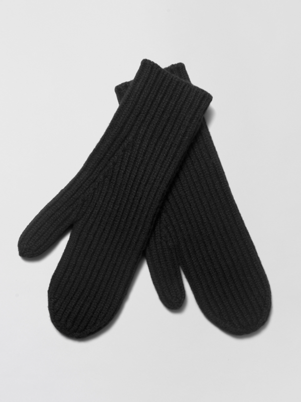 fall winter spring summer Avignon Mittens Jet Black