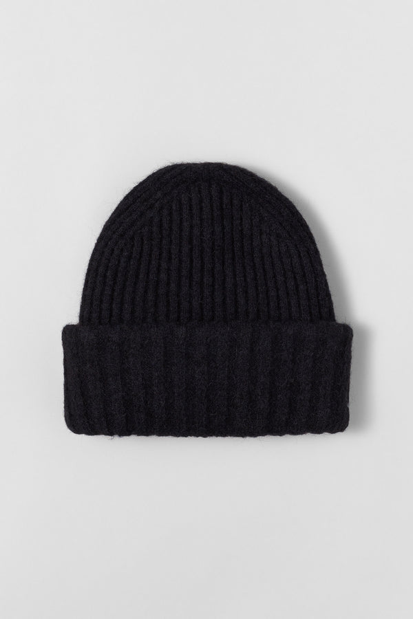 fall winter spring summer Ashi Jet Black