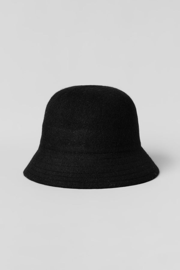 fall winter spring summer Mamsen Jet Black