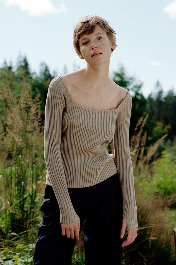 fall winter spring summer Played A-Live Simply Taupe