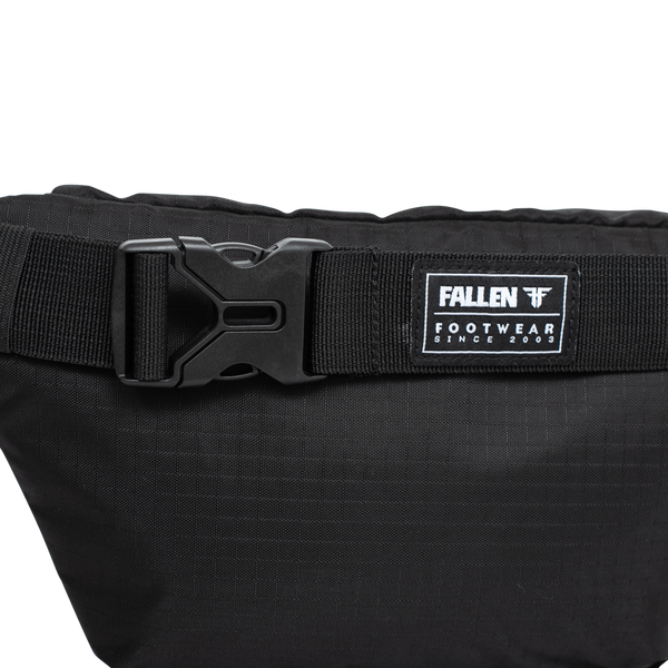 Fallen Dusty Black/White