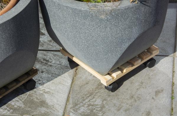 Fallen Fruits PLANT TROLLEY ROUND NATURAL (L)