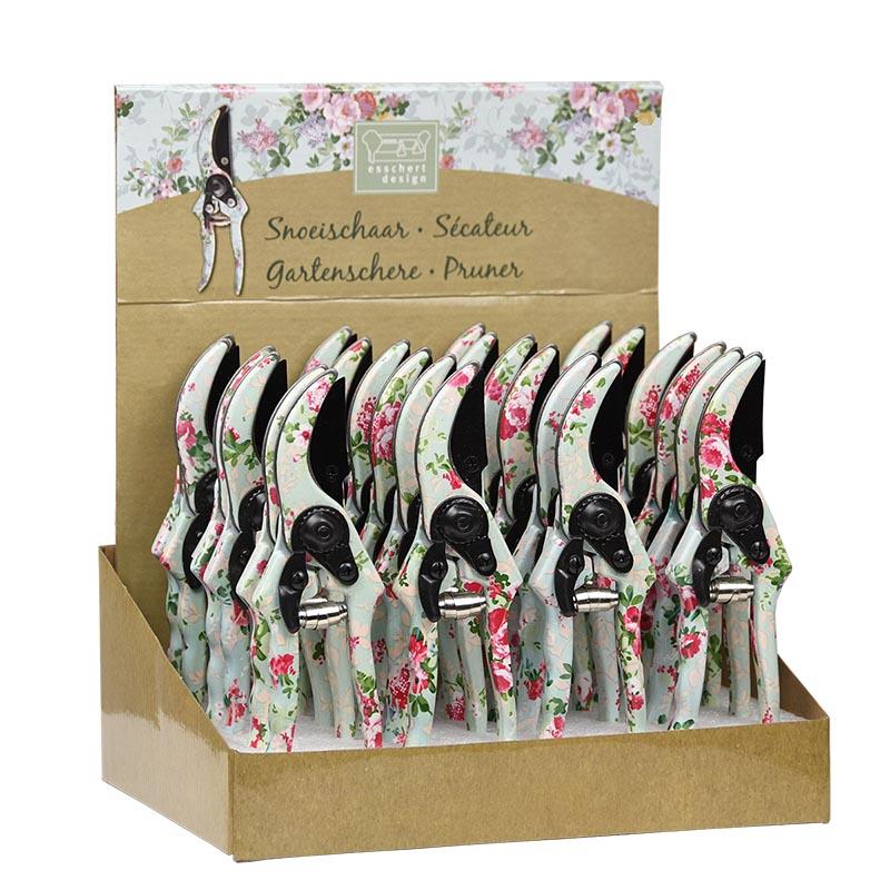 fallen fruits PRUNER (ROSE)