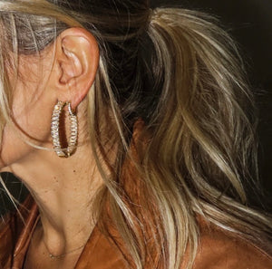 Fallon INFINITY BAGUETTE HOOP EARRINGS - RHODIUM