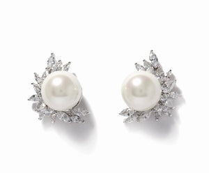 fallon MONARCH CLUSTER PEARL BUTTON EARRINGS