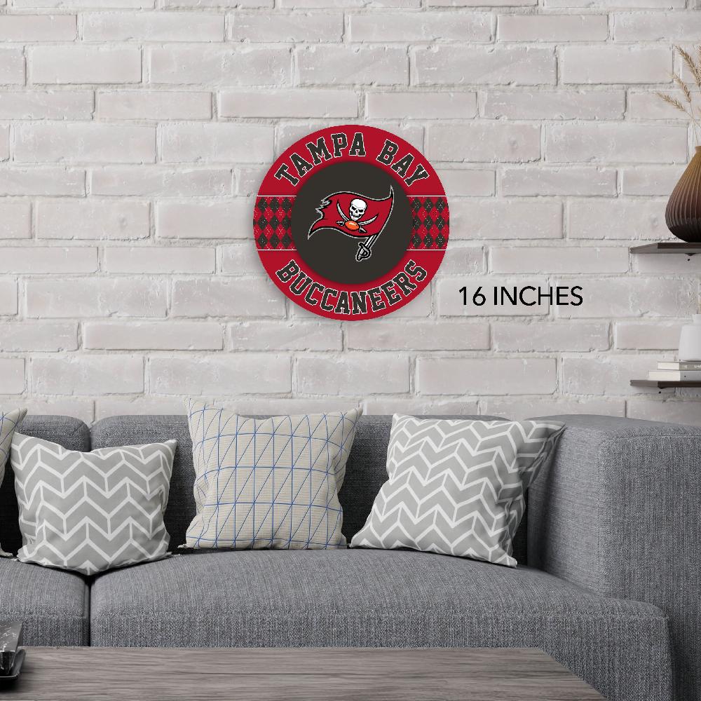 fan creations NFL Tampa Bay Buccaneers Argyle 16inc Circle Wall Art