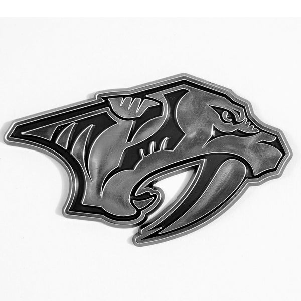 fanmats NHL - Nashville Predators Molded Chrome Emblem