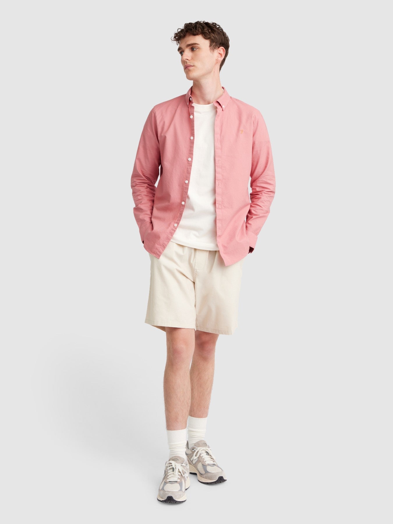 Farah Brewer Slim Fit Organic Cotton Oxford Shirt In Carnation Pink