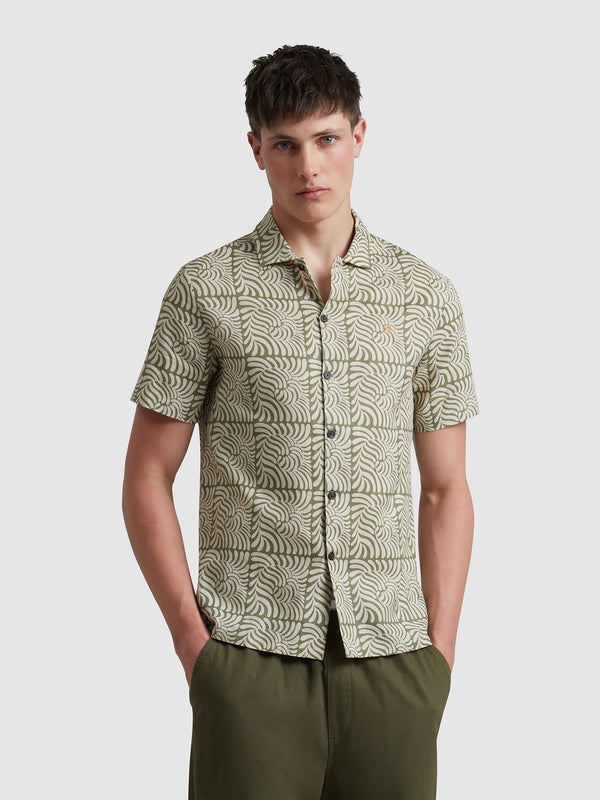 farah Cadmun Short Sleeve Fern Print Shirt In Rocket Green