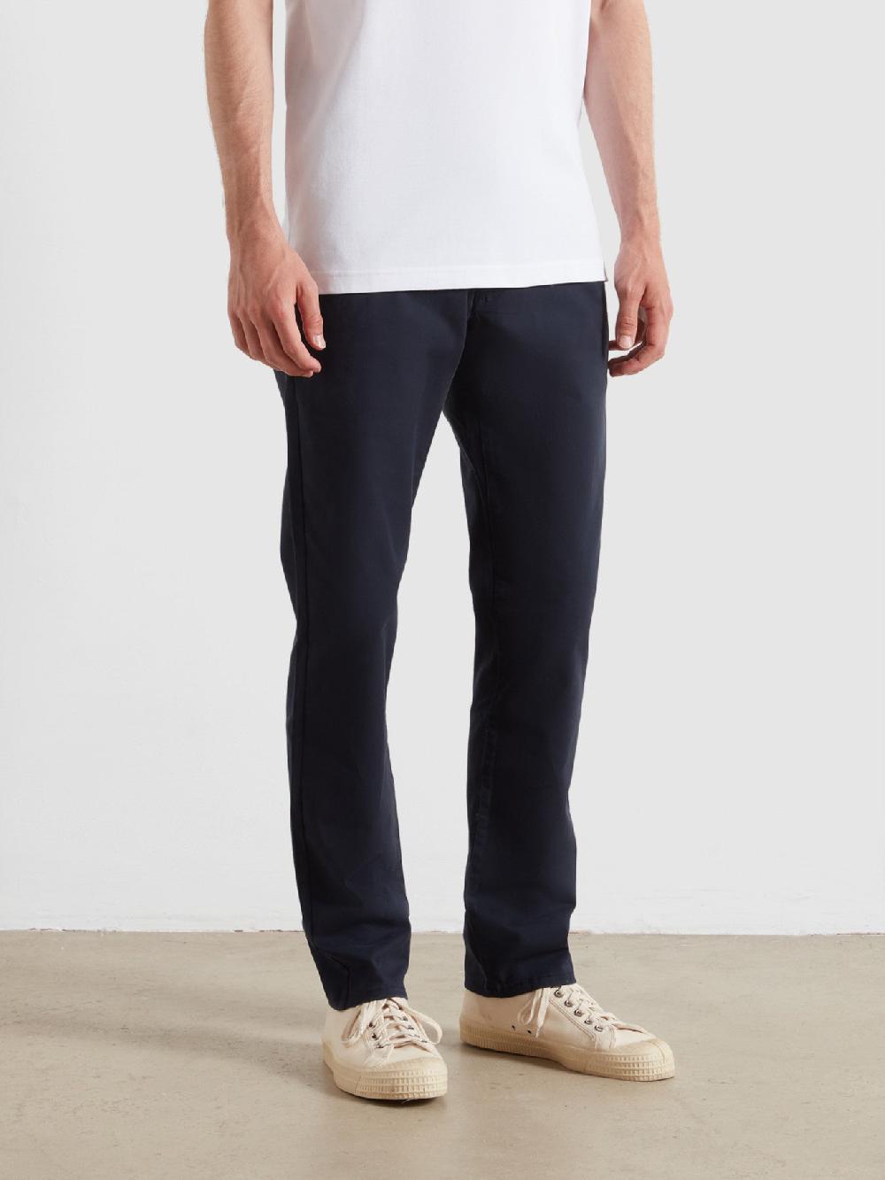 Farah Elm Slim Fit Chinos In True Navy