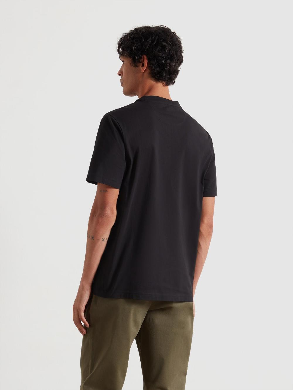 Farah Lansdown Graphic T-Shirt In Black