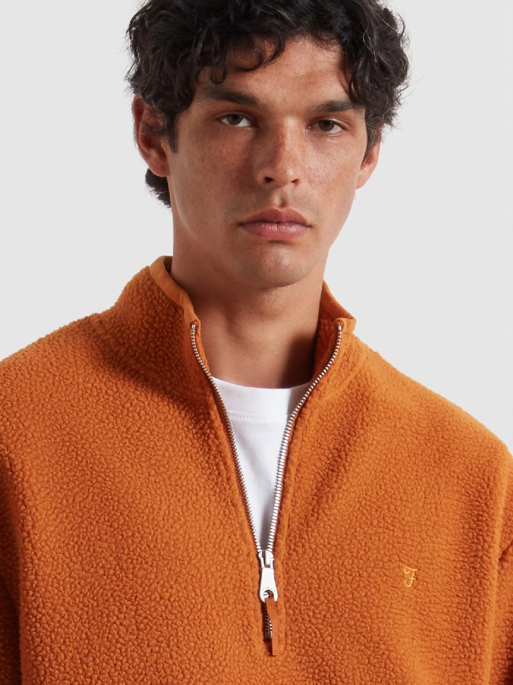 Farah Mews Fleece In Burnt Ochre