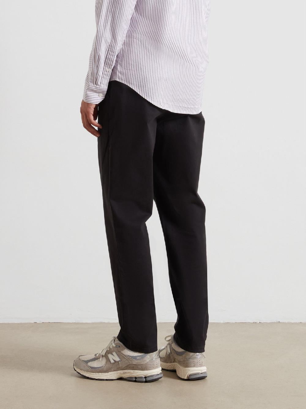 Farah Norwood Regular Fit Chinos In Black