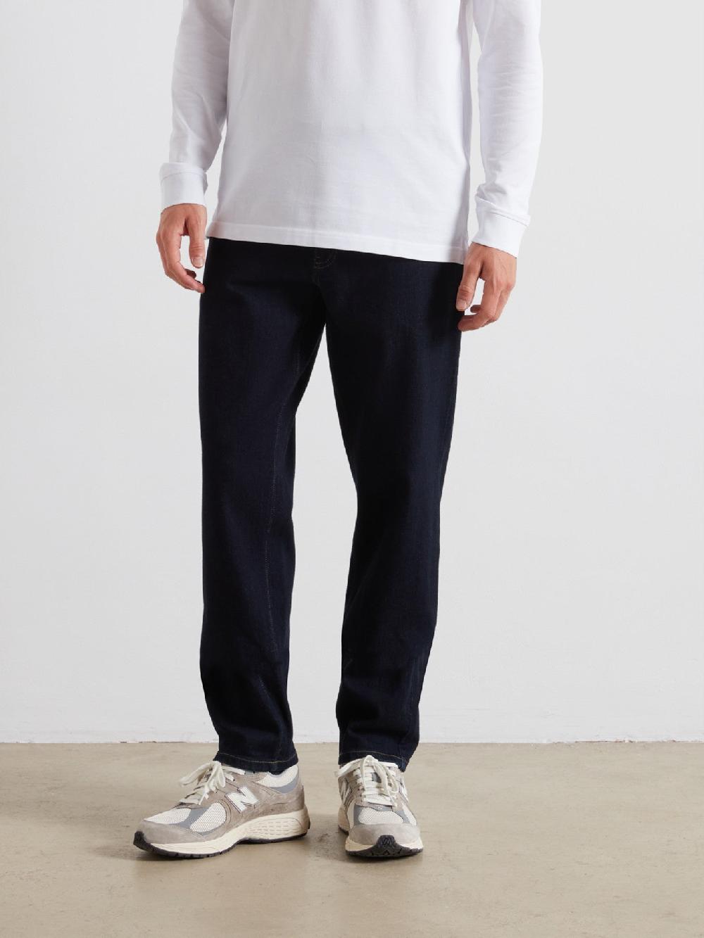 Farah Norwood Regular Fit Jeans In Rinse Denim