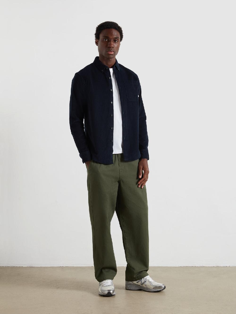 Farah Spencer Casual Fit Corduroy Shirt In True Navy