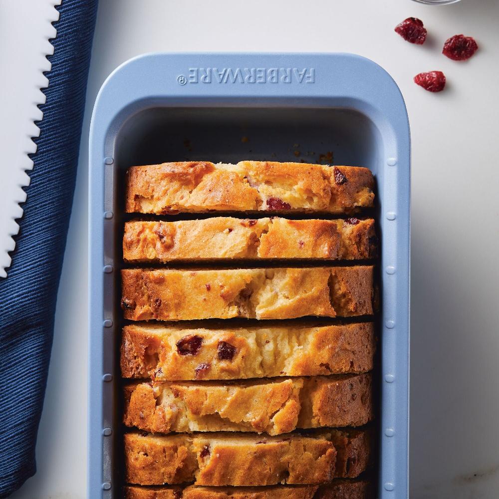 Farberware 9-Inch X 5-Inch Nonstick Loaf Baking Pan